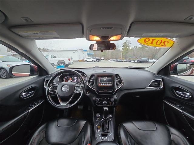 used 2019 Jeep Cherokee car, priced at $13,999