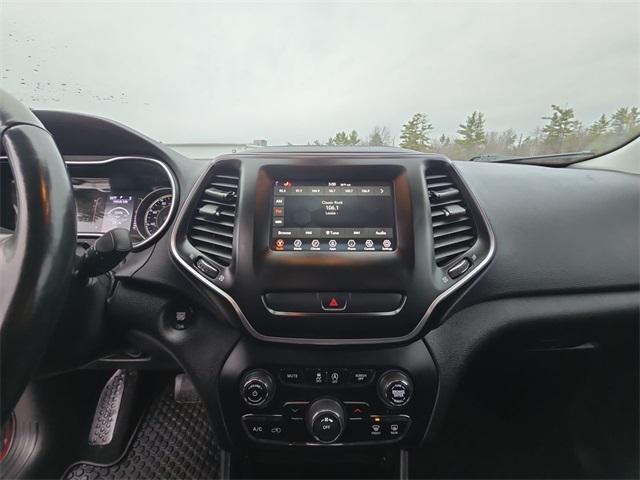 used 2019 Jeep Cherokee car, priced at $13,999