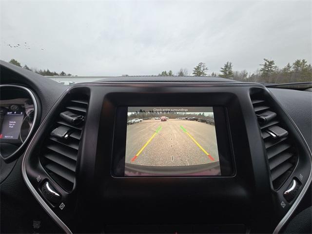 used 2019 Jeep Cherokee car, priced at $13,999
