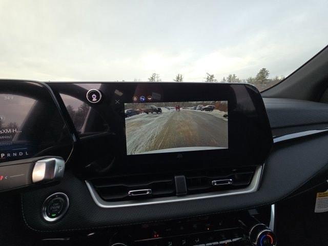 new 2026 Chevrolet Equinox car, priced at $32,180