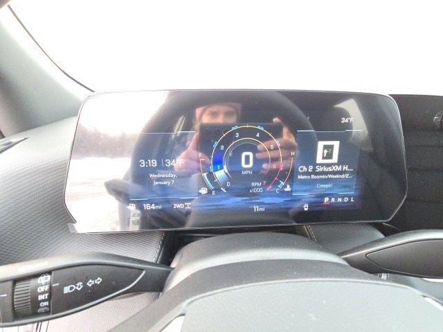 new 2026 Chevrolet Equinox car, priced at $32,180