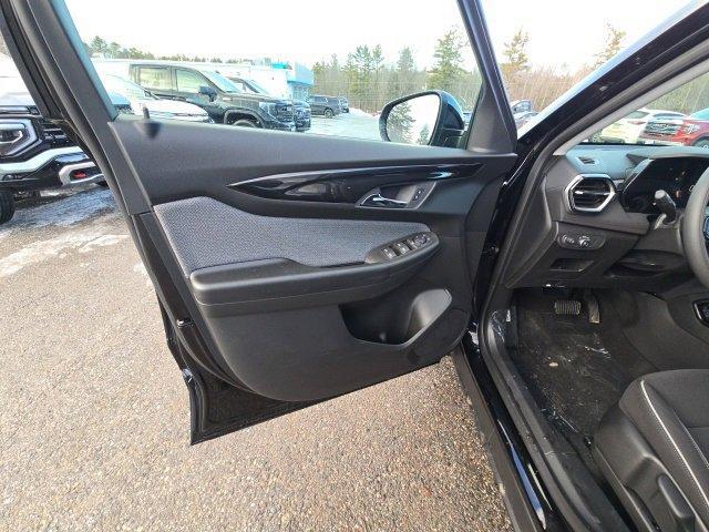 new 2026 Chevrolet TrailBlazer car, priced at $27,060