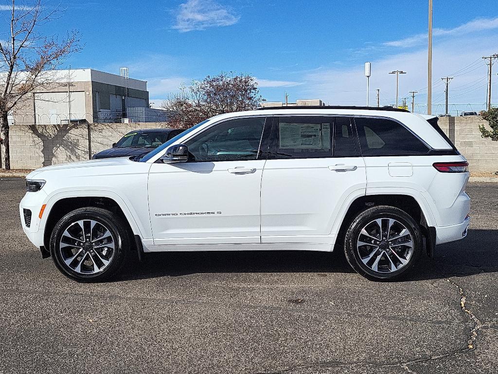 new 2025 Jeep Grand Cherokee car, priced at $55,956