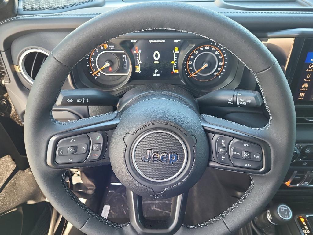 new 2025 Jeep Gladiator car, priced at $44,956