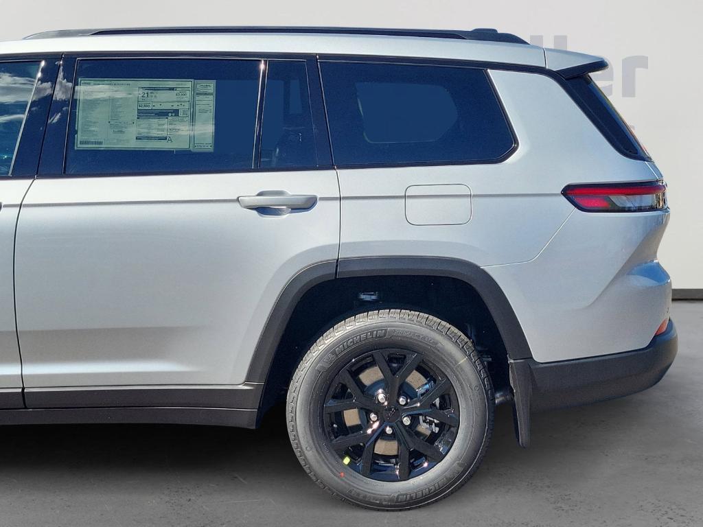 new 2025 Jeep Grand Cherokee L car, priced at $44,446