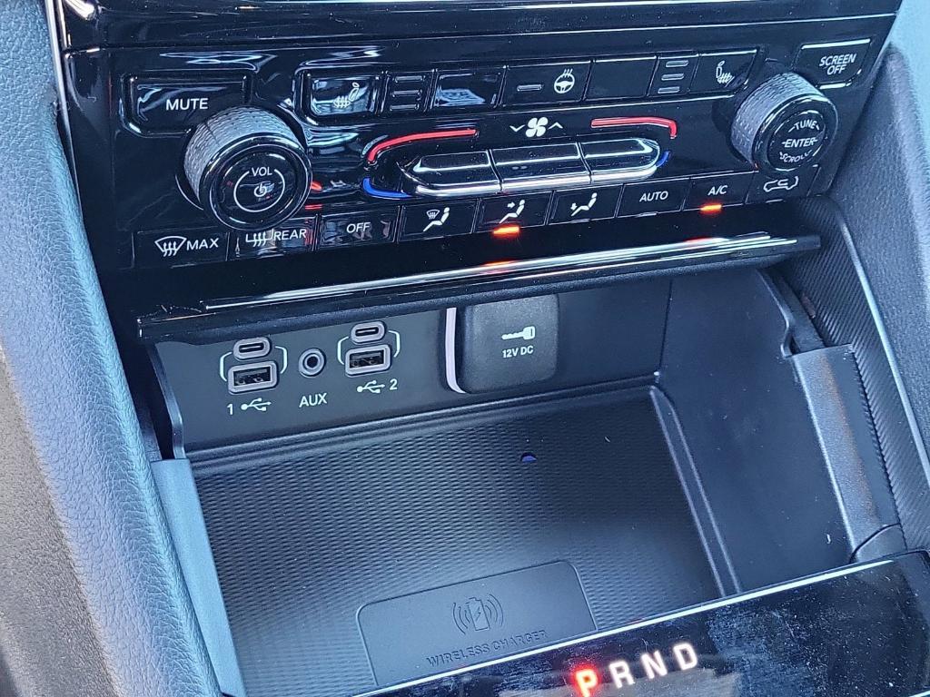 new 2025 Jeep Grand Cherokee L car, priced at $44,446