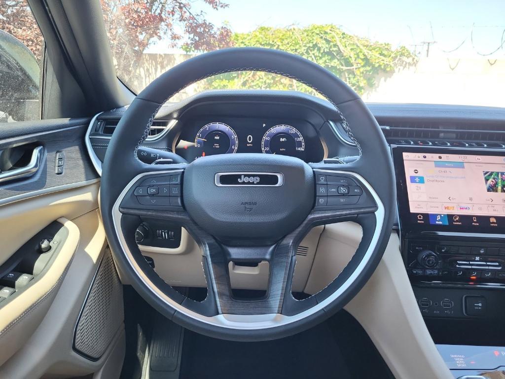 new 2025 Jeep Grand Cherokee L car, priced at $47,006