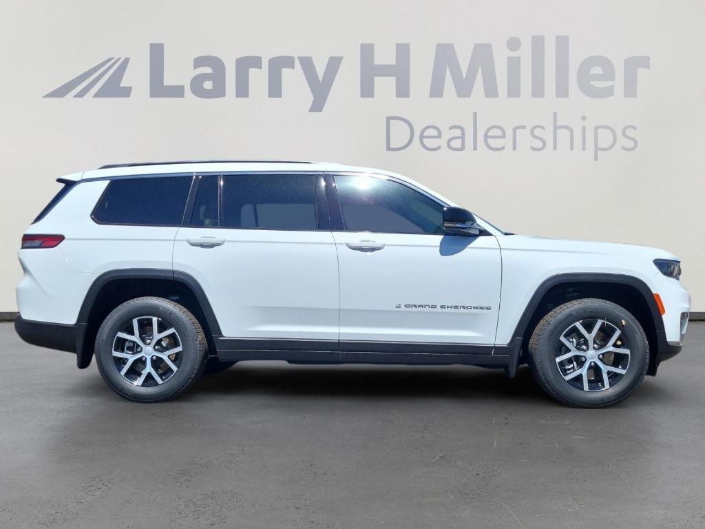new 2025 Jeep Grand Cherokee L car, priced at $47,006