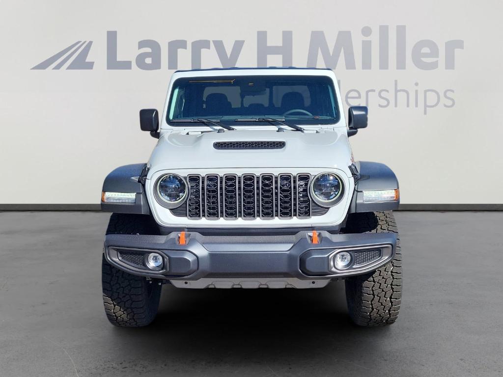 new 2025 Jeep Gladiator car, priced at $49,006