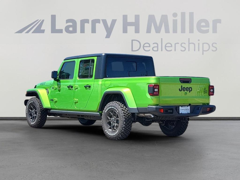 new 2025 Jeep Gladiator car, priced at $45,681