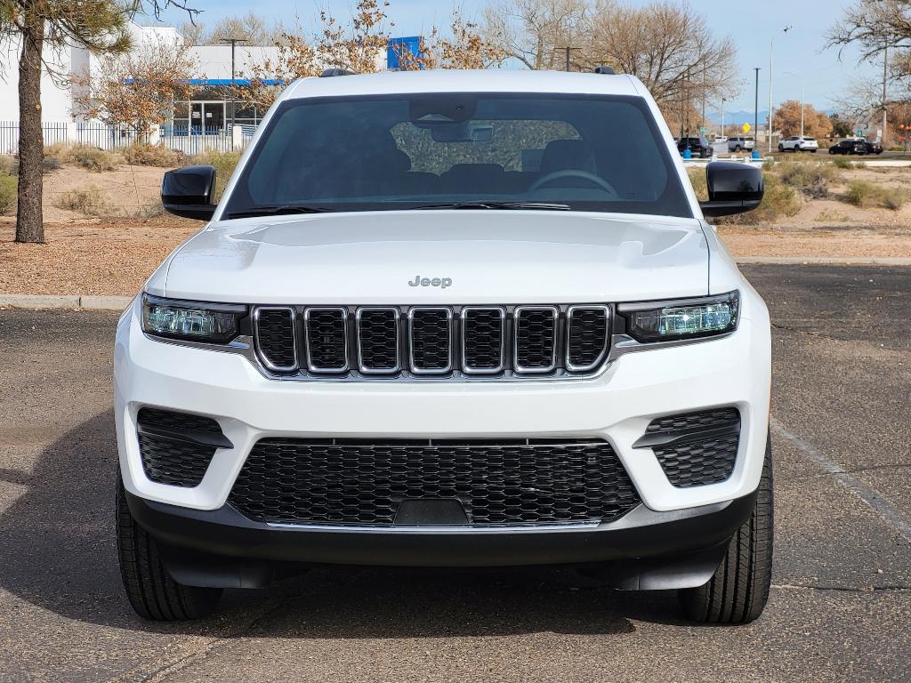 new 2025 Jeep Grand Cherokee car, priced at $36,671