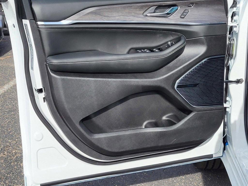 new 2024 Jeep Grand Cherokee 4xe car, priced at $67,546