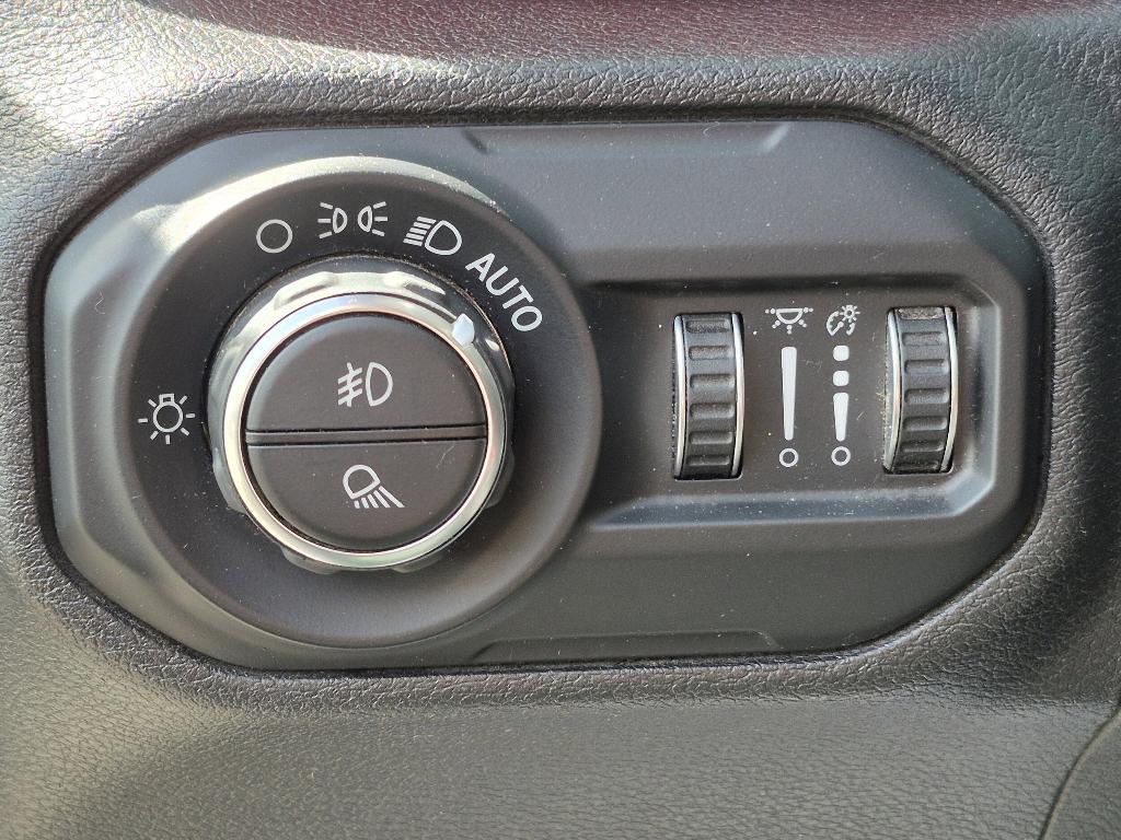 used 2021 Jeep Gladiator car, priced at $26,947