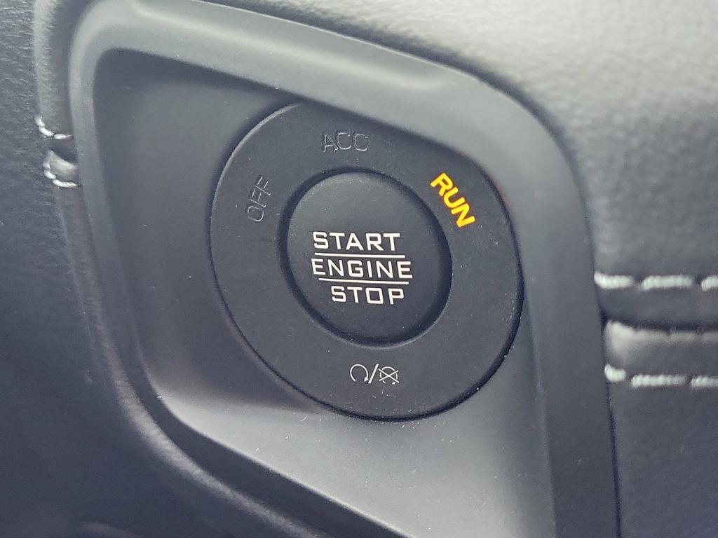 new 2025 Jeep Wrangler car, priced at $55,006