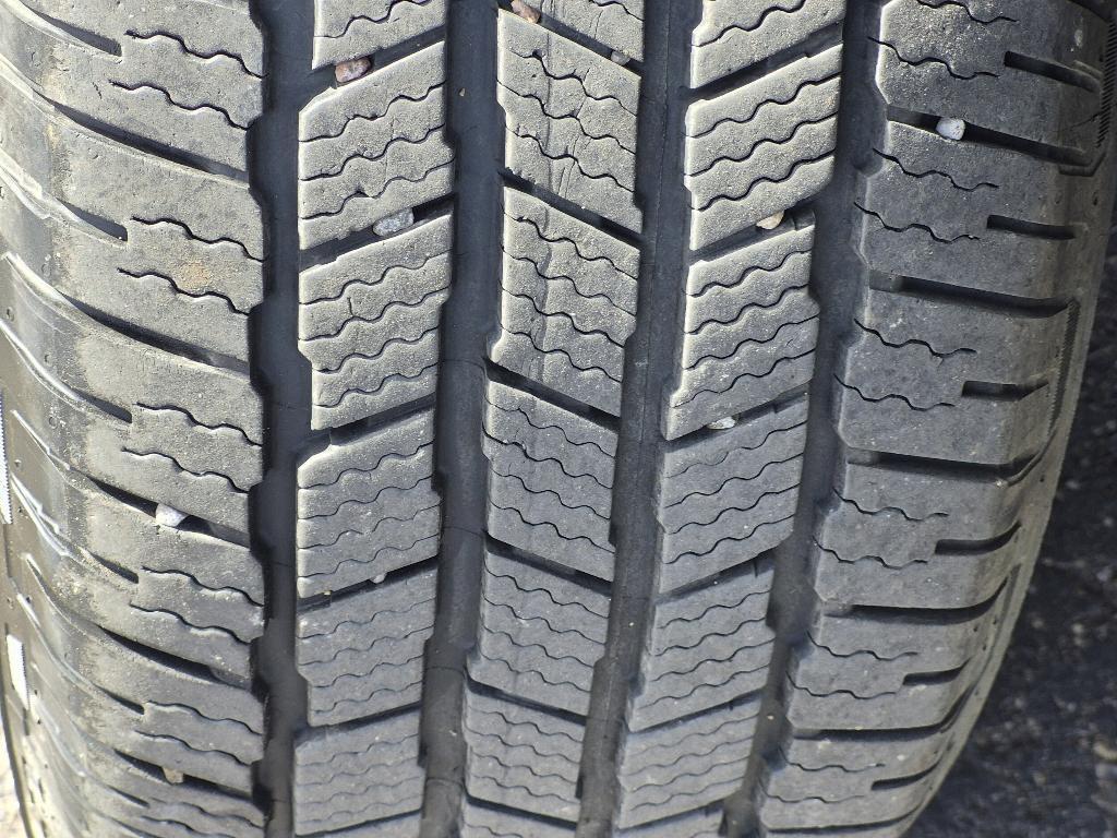 used 2021 Jeep Grand Cherokee car, priced at $18,696