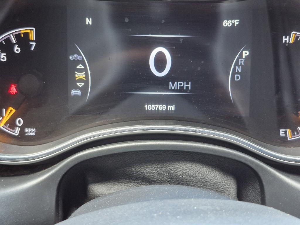 used 2021 Jeep Grand Cherokee car, priced at $18,696