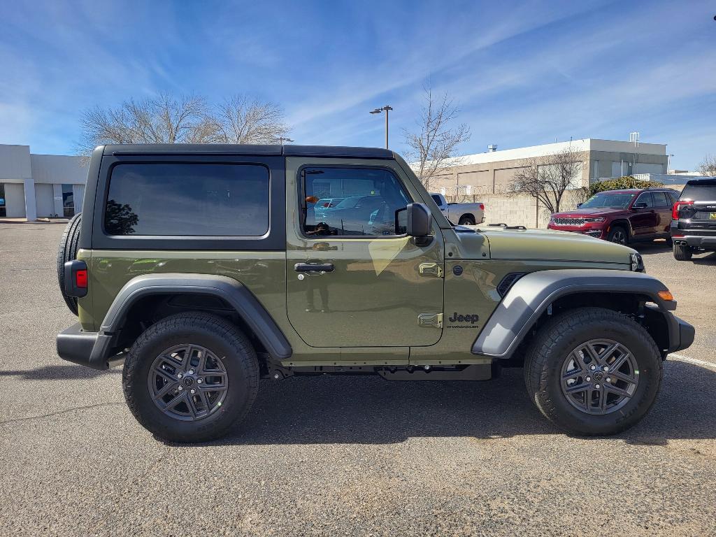 new 2026 Jeep Wrangler car, priced at $36,313