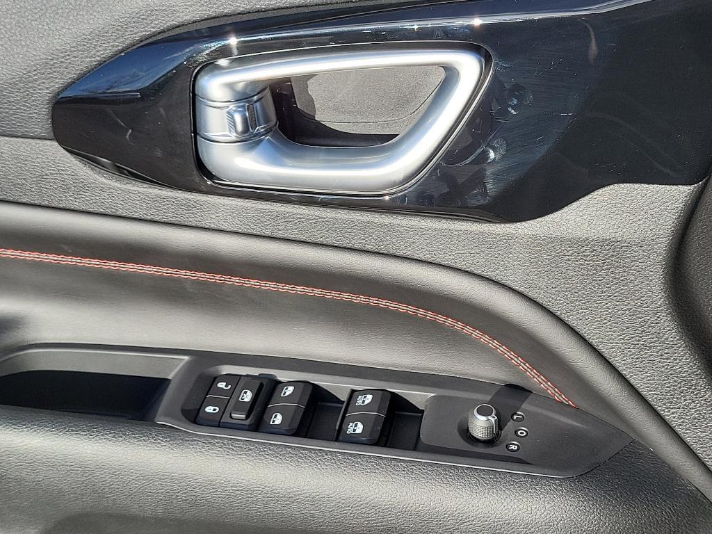 new 2026 Jeep Compass car, priced at $39,300