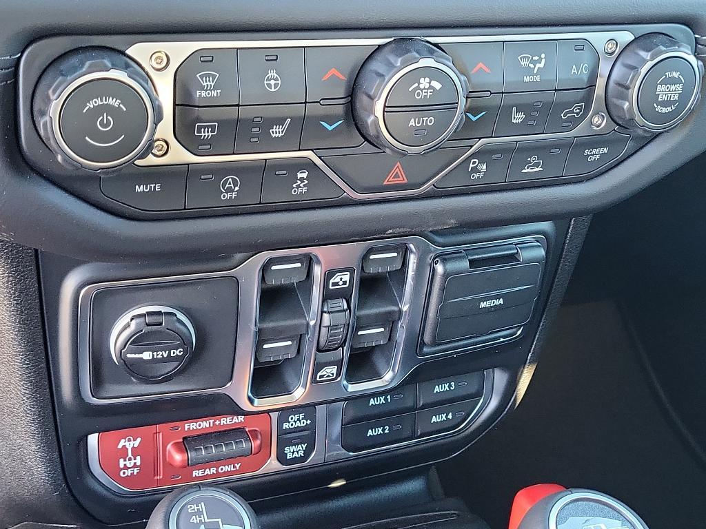 new 2026 Jeep Gladiator car, priced at $63,386