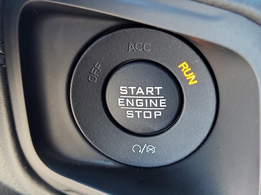 new 2026 Jeep Gladiator car, priced at $63,386