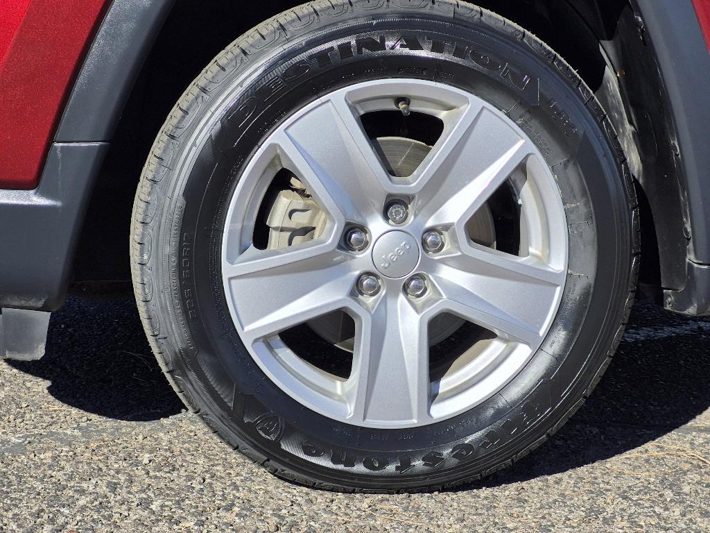 used 2022 Jeep Compass car, priced at $21,987