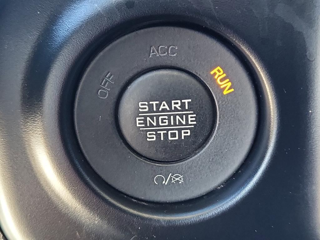 used 2023 Jeep Gladiator car, priced at $30,897