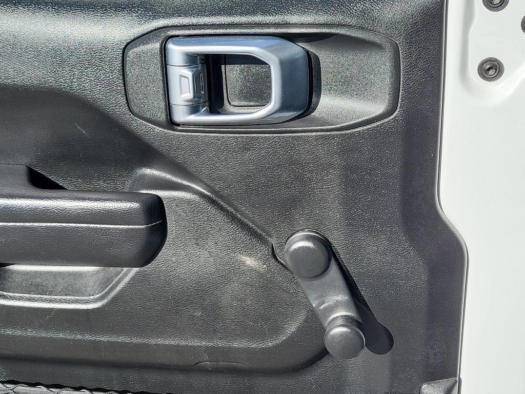 used 2023 Jeep Gladiator car, priced at $31,297