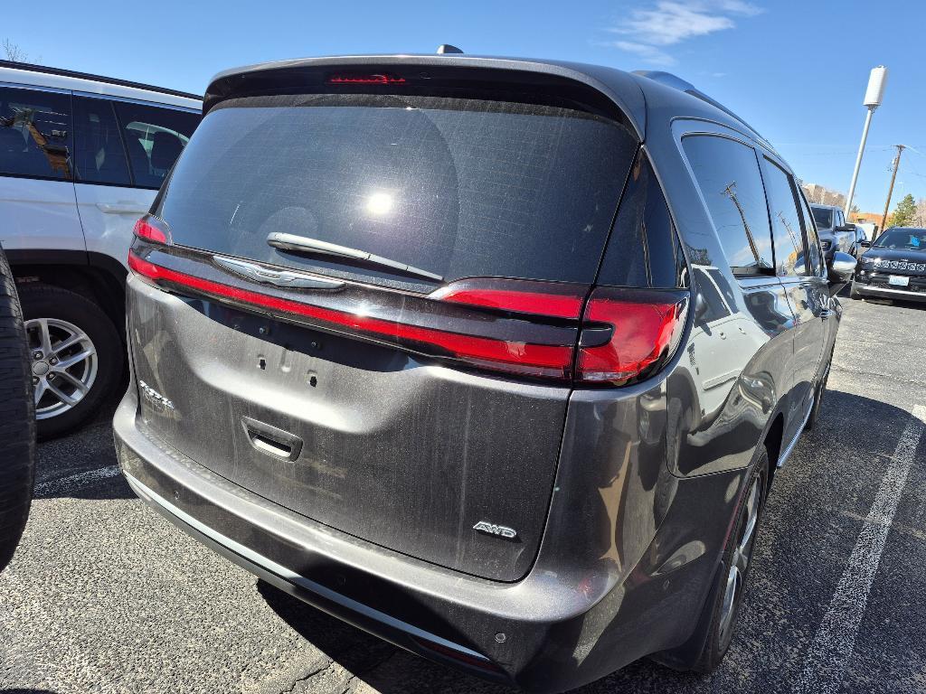 used 2021 Chrysler Pacifica car, priced at $32,997
