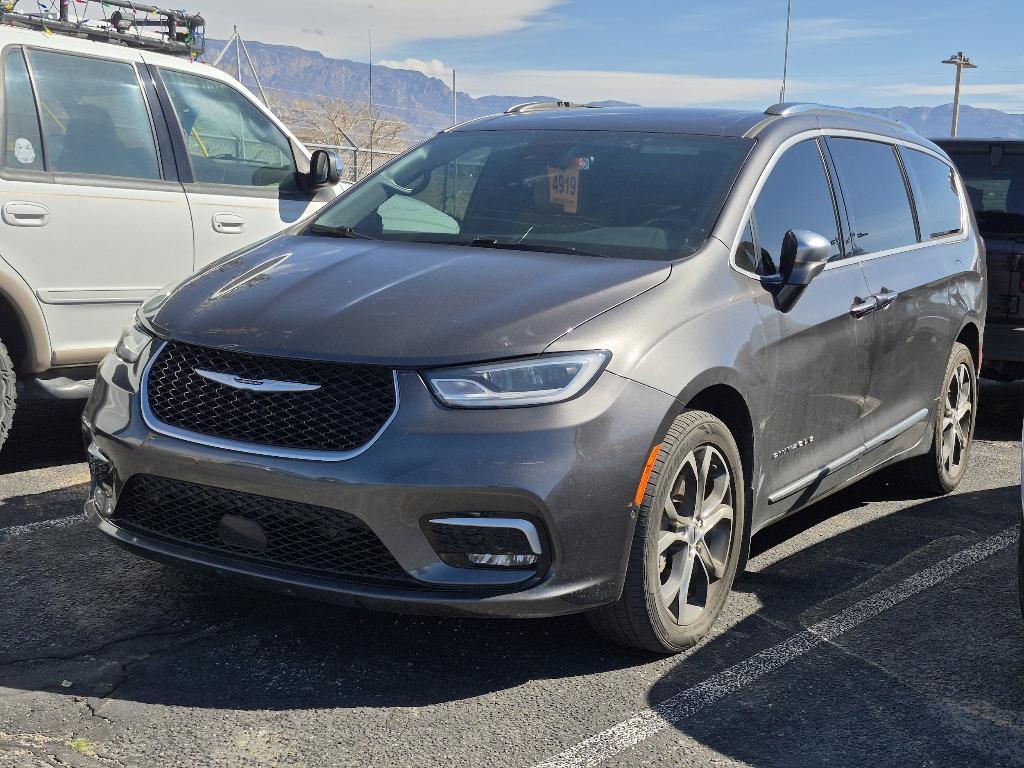 used 2021 Chrysler Pacifica car, priced at $32,997