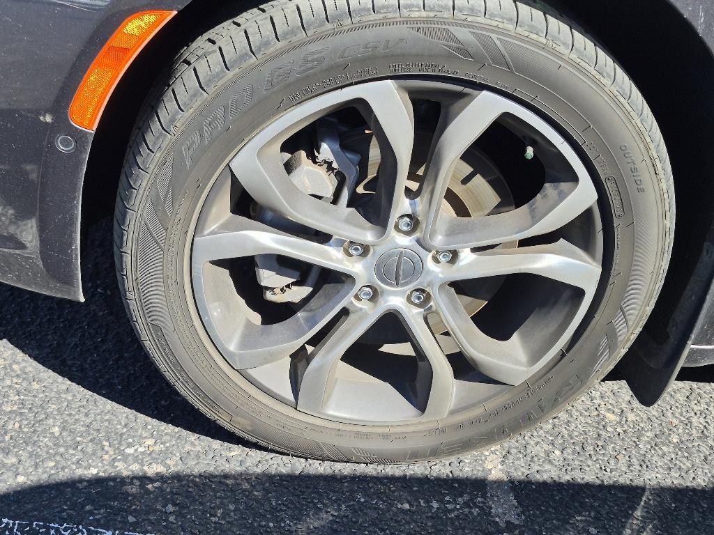 used 2021 Chrysler Pacifica car, priced at $32,997