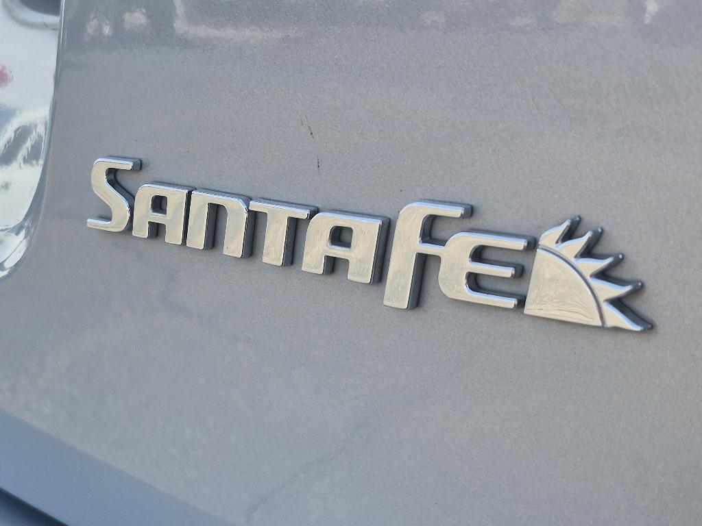 used 2010 Hyundai Santa Fe car, priced at $9,995