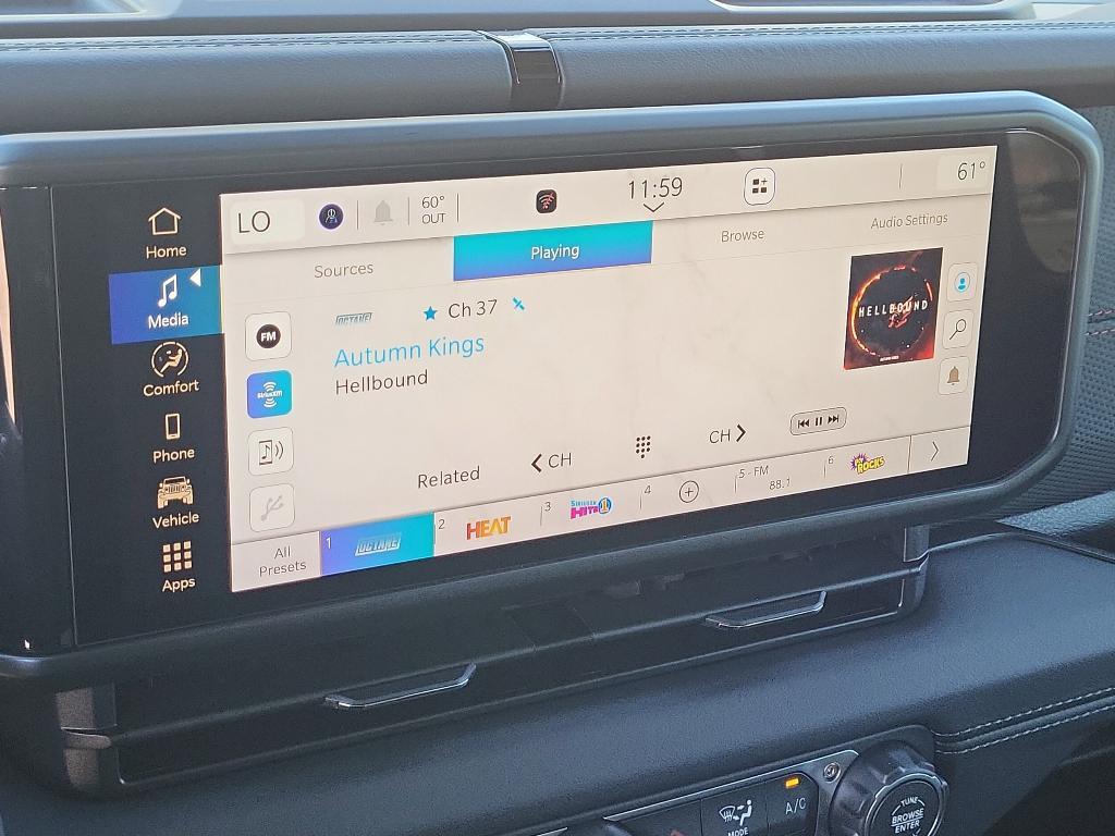 new 2026 Jeep Gladiator car, priced at $59,001