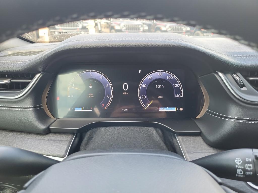 new 2025 Jeep Grand Cherokee L car, priced at $39,591