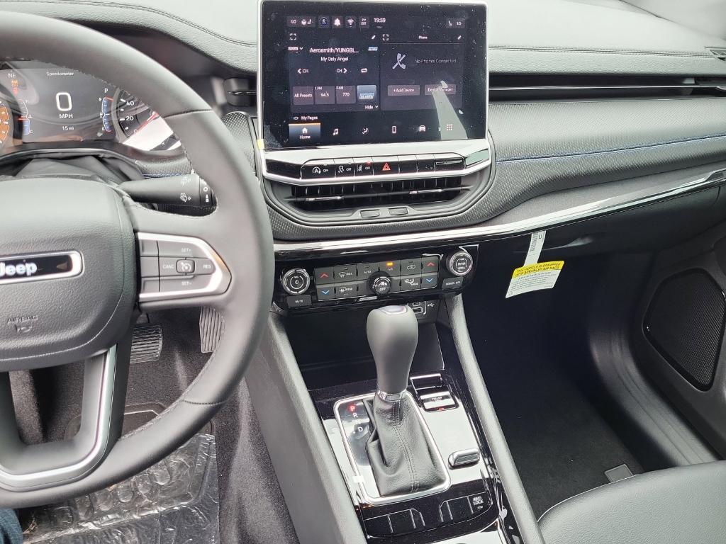 new 2026 Jeep Compass car, priced at $33,360