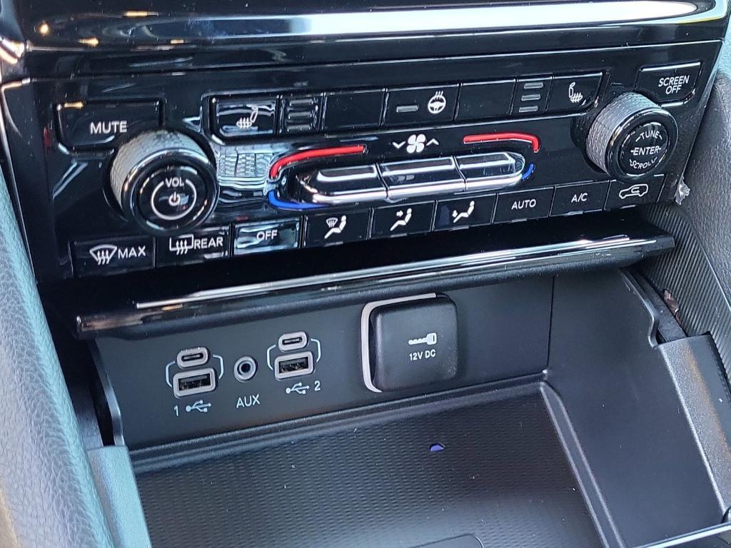 new 2025 Jeep Grand Cherokee car, priced at $42,696