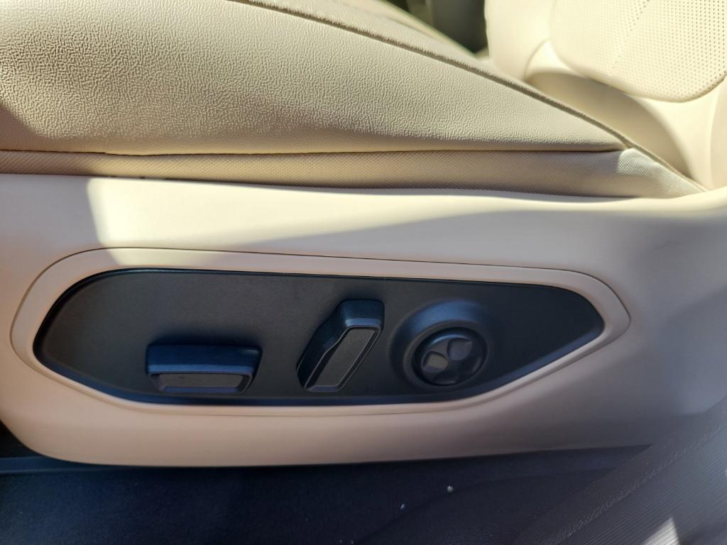 new 2025 Jeep Grand Cherokee L car, priced at $48,751