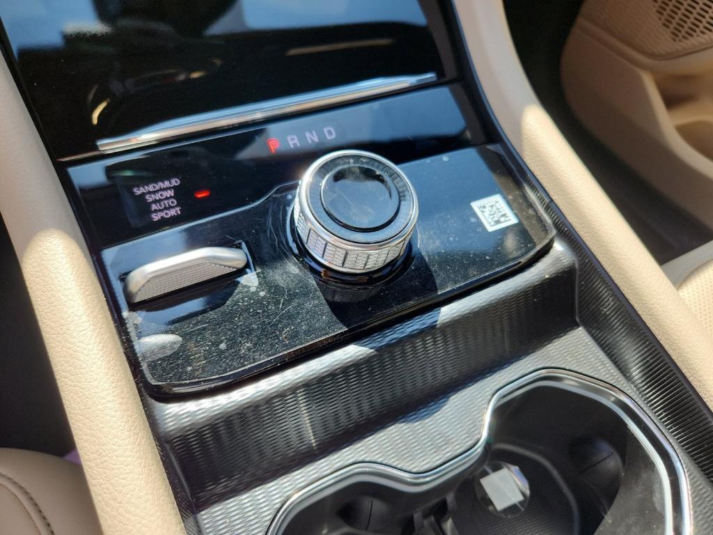 new 2025 Jeep Grand Cherokee L car, priced at $48,751