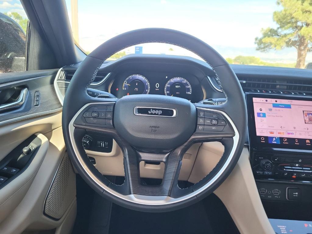 new 2025 Jeep Grand Cherokee L car, priced at $47,286