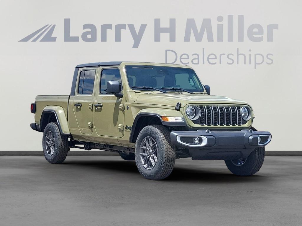 new 2025 Jeep Gladiator car, priced at $43,741