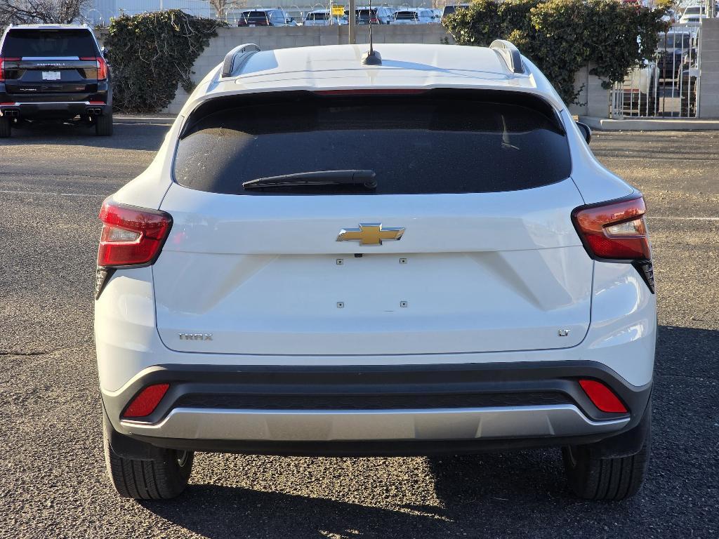 used 2025 Chevrolet Trax car, priced at $20,567