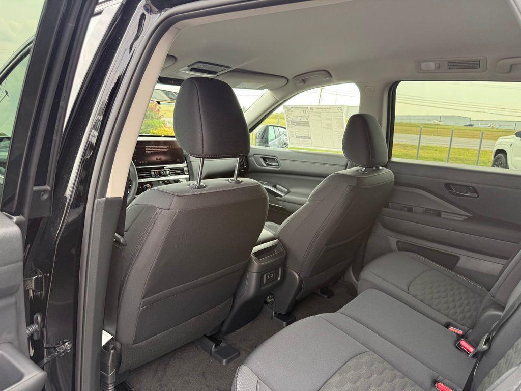 new 2026 Nissan Pathfinder car, priced at $37,101