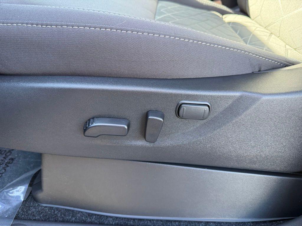 new 2026 Nissan Frontier car, priced at $35,959