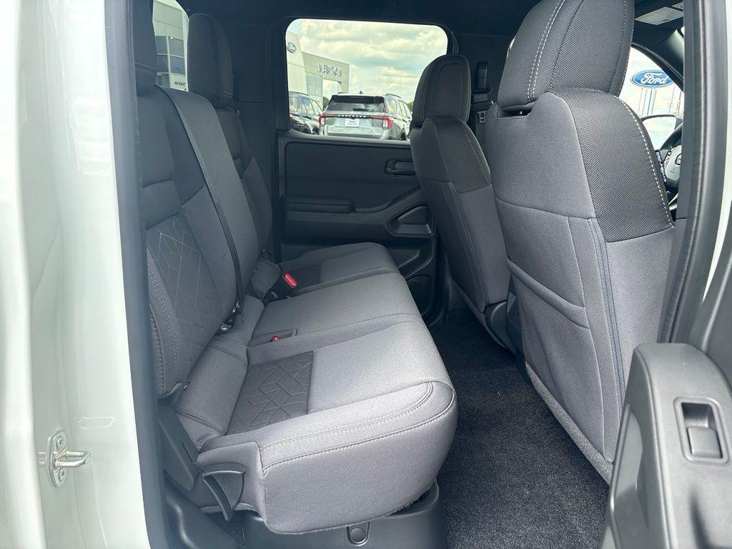 new 2027 Nissan Frontier car, priced at $41,313