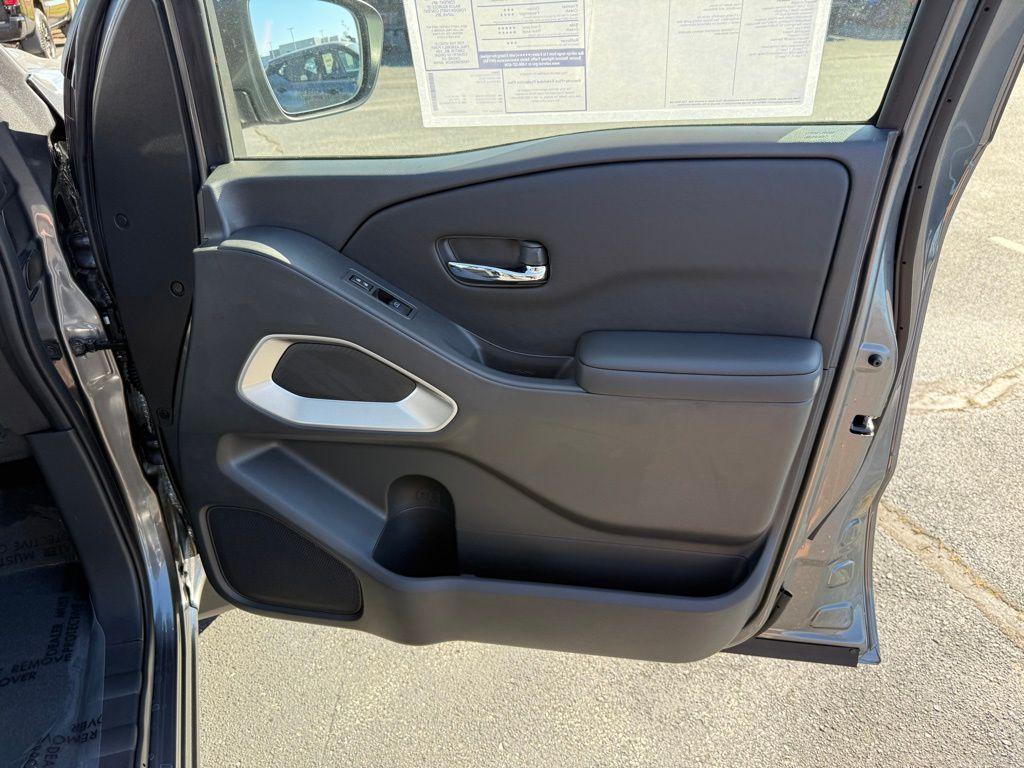 new 2026 Nissan Frontier car, priced at $37,702