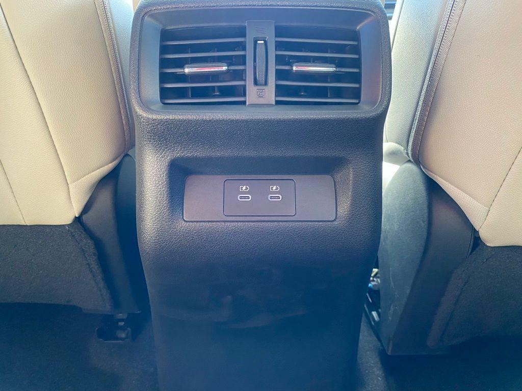 new 2025 Nissan Murano car, priced at $37,210