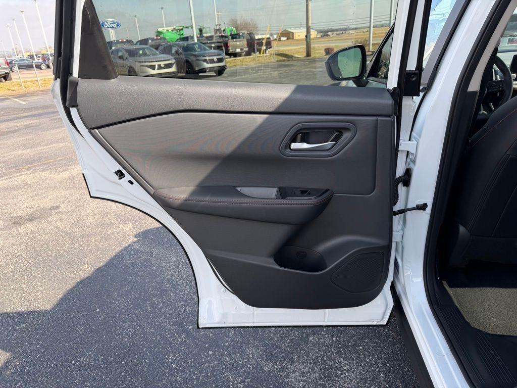 new 2026 Nissan Rogue car, priced at $31,639