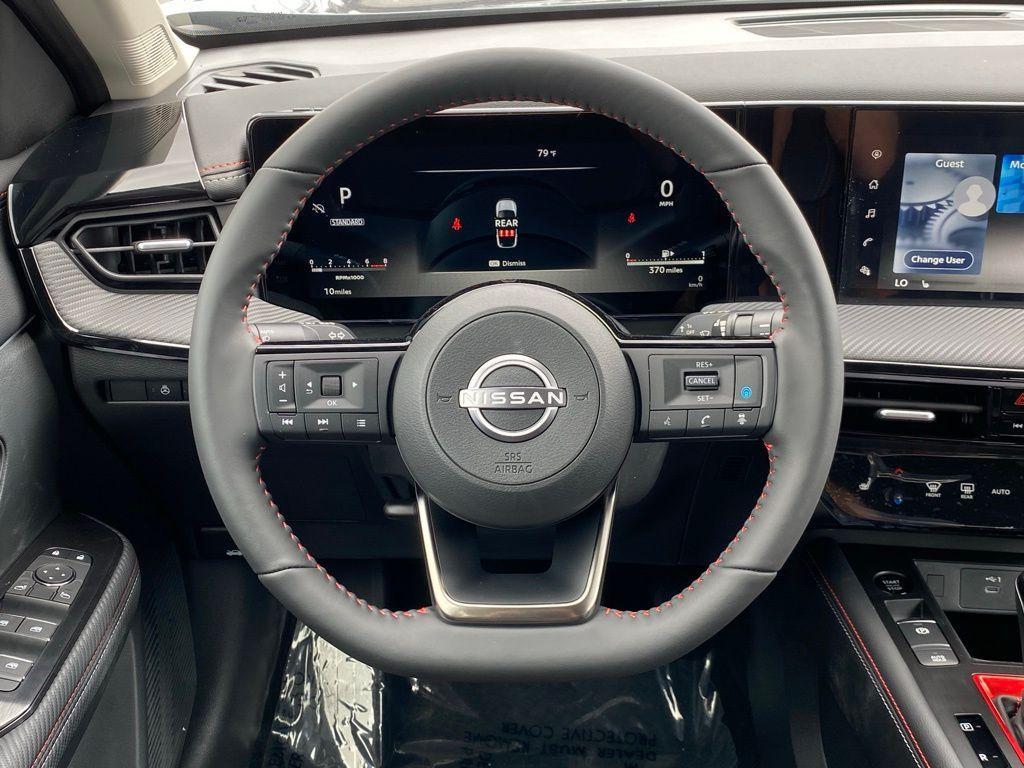 new 2025 Nissan Kicks car, priced at $25,500