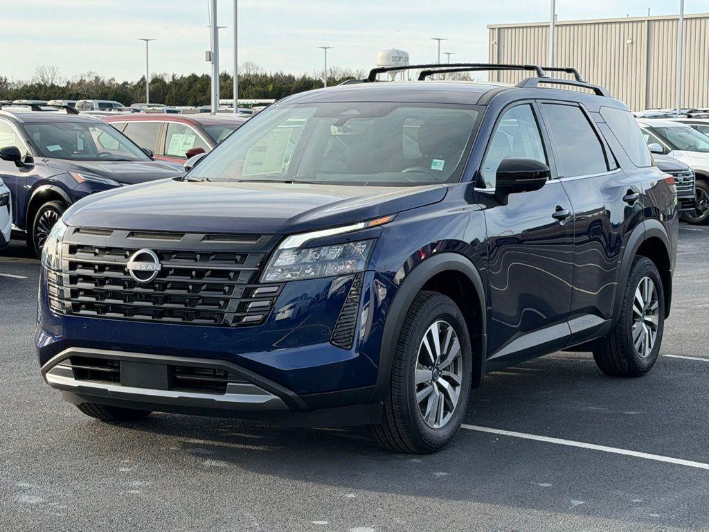 new 2026 Nissan Pathfinder car, priced at $40,405