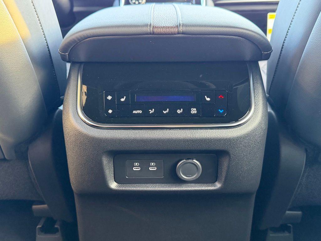 new 2026 Nissan Armada car, priced at $79,426