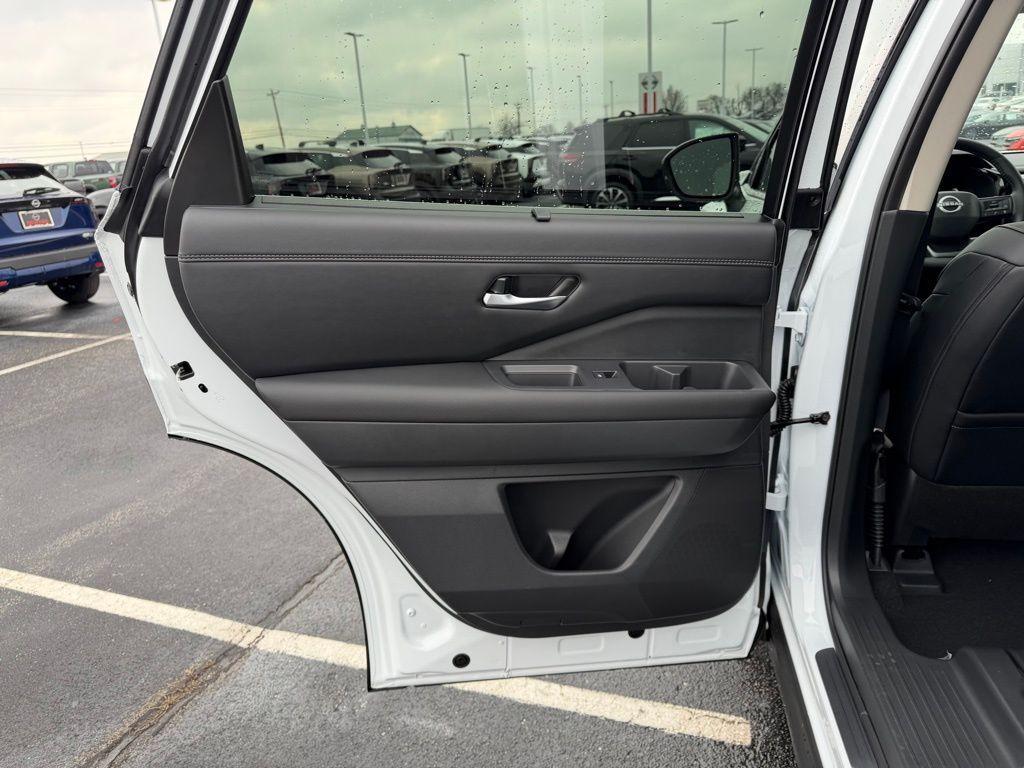 new 2026 Nissan Pathfinder car, priced at $47,874